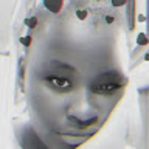 Meet your Posher, Kiya